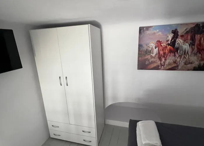 Bianca * Mykonos Town